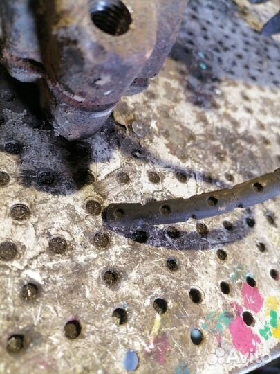 Кулак поворотный передний правый Rover 75