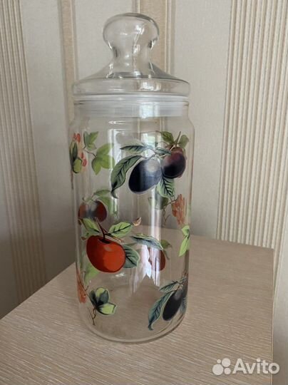 Банка для хранения 1,4 литра