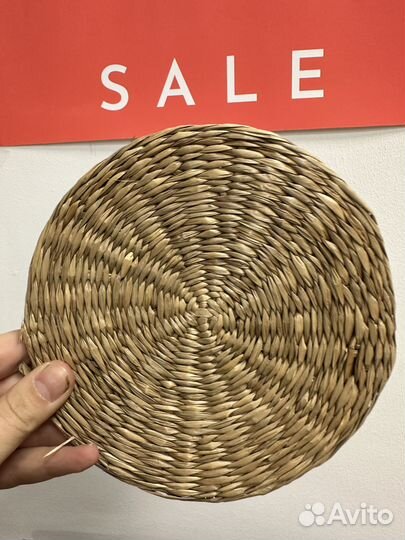 Салфетка для стола плетеная