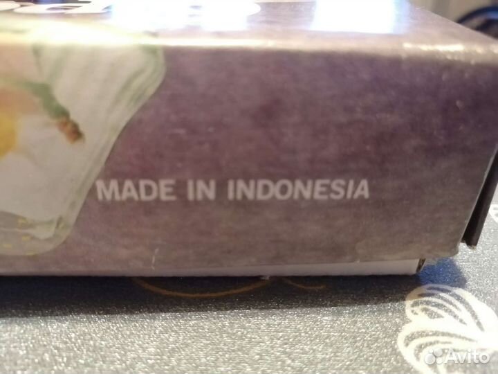 Блюдо и 5 тарелочек. Индонезия.Куплен в 1994г