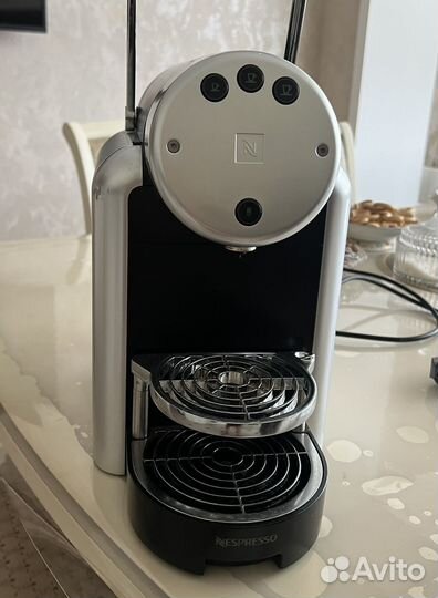 Кофемашина nespresso