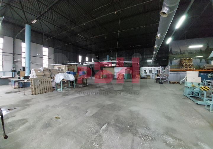 Производственная база 865,8 кв.м на участке 12,49