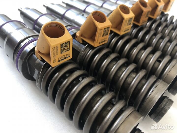 Форсунки volvo d12c 20430583