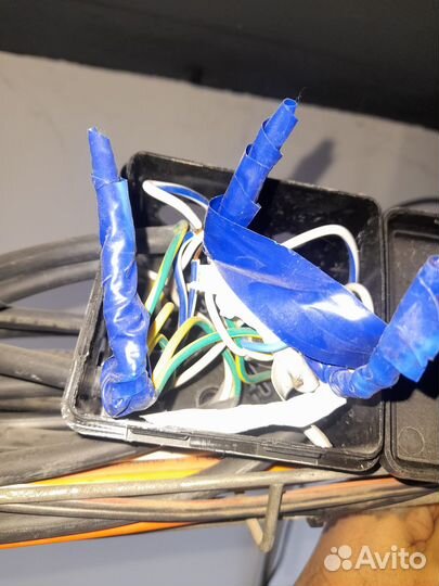 Частный мастер - Сантехник, электрик. Не фирма