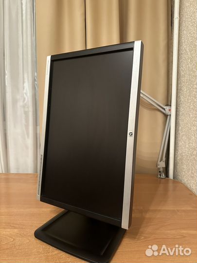 Монитор HP 