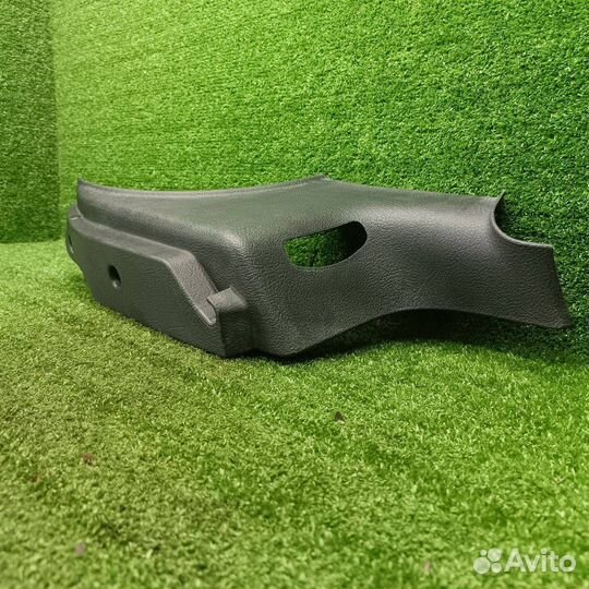 Обшивка отсека багажника правая верхняя Citroen C5