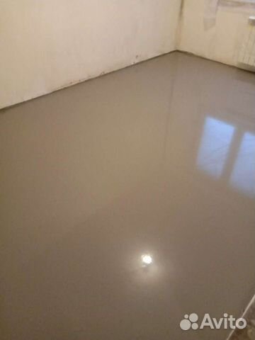 Наливной пол, укладка ламината, водопровод из поли