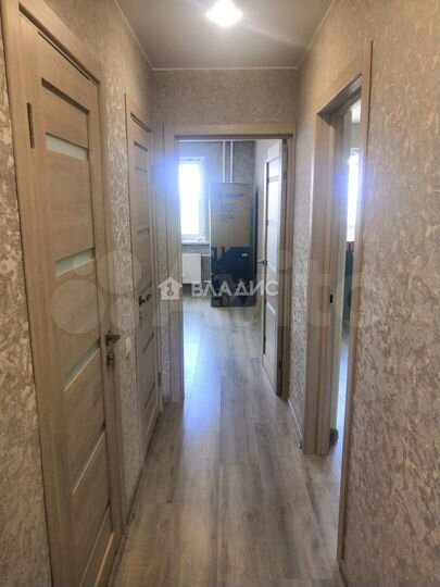 2-к. квартира, 56 м², 10/18 эт.