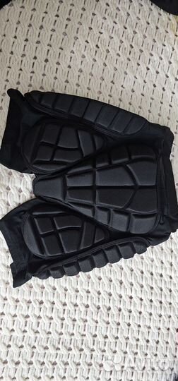 Защитные шорты