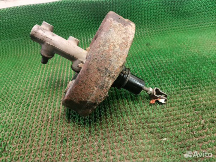 Вакуумный усилитель тормозов Opel Tigra A X14XE