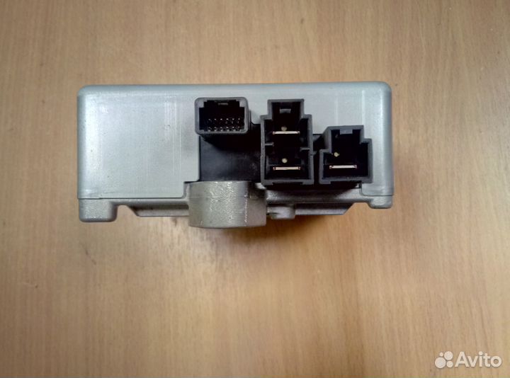 Блок управления электроусилителем руля Mitsubishi