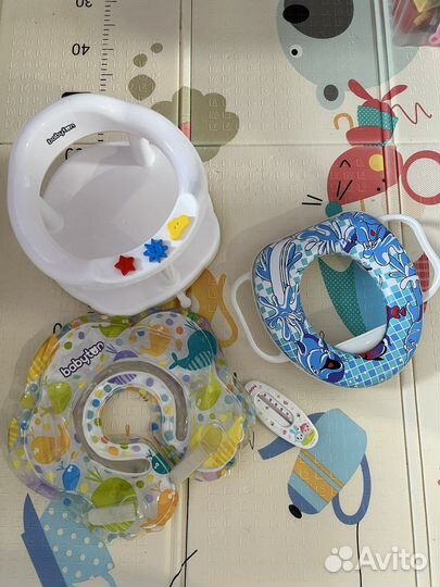 Сидушка на унитаз, стульчик для купания и т. д