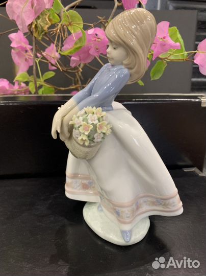 Фарфоровая статуэтка Lladro Лладро