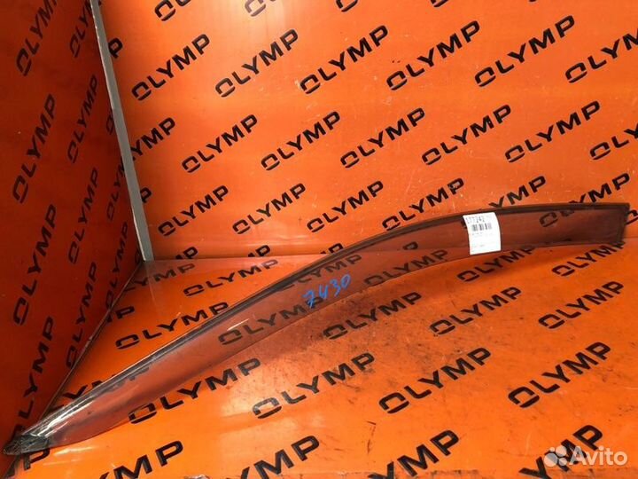 Ветровик передний левый Toyota Allex NZE121 1NZ-FE