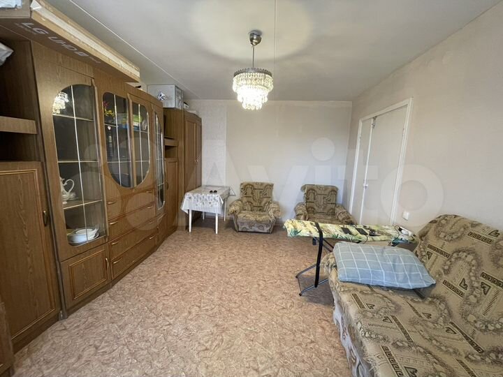 2-к. квартира, 58 м², 3/9 эт.