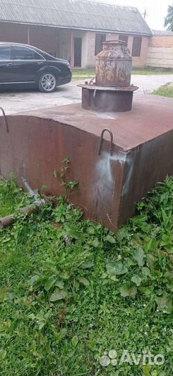 Железный бак