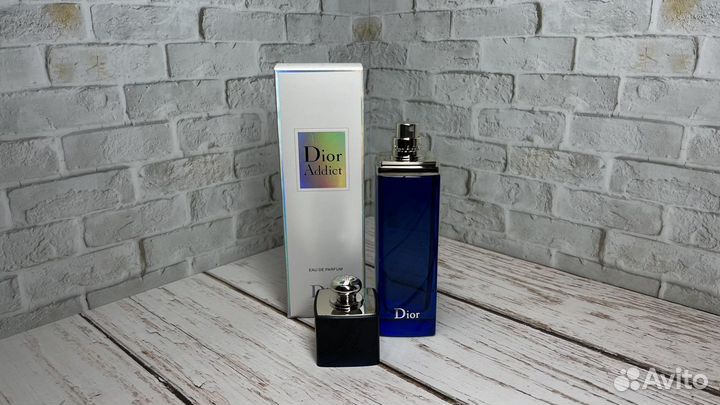 Женский парфюм Dior Addict Eau de Parfum