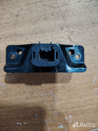 Ford Fusion кнопка аварийной сигнализации