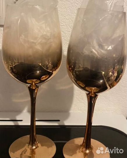 Красивые бокалы для вина высокие