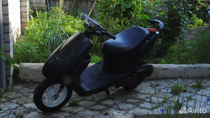 Suzuki lets 2 New