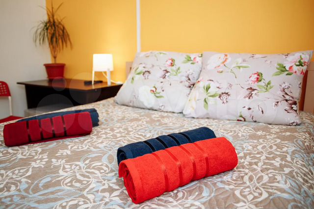 Комната 16 м² в 5-к., 1/6 эт.