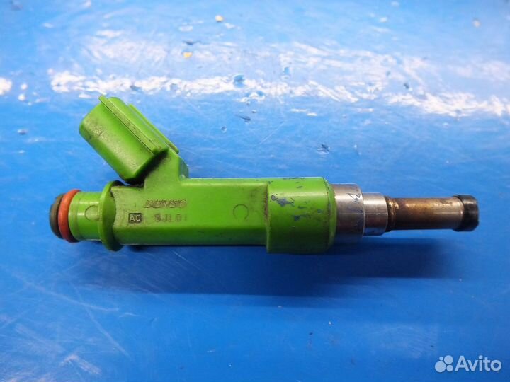 Форсунка инжекторная электрическая Toyota Camry (X