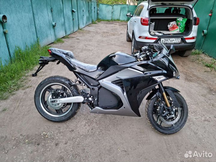 Электромотоцикл Yamaha YZF R3 8000W