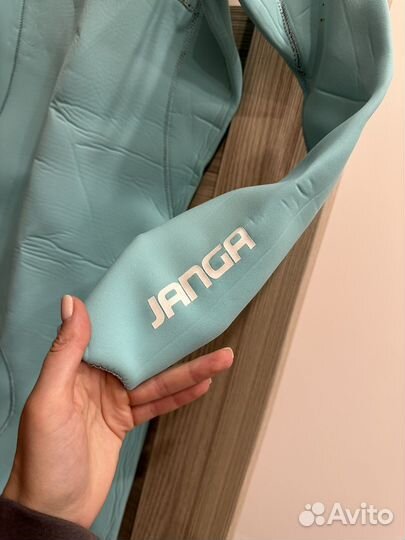 Гидрокостюм женский