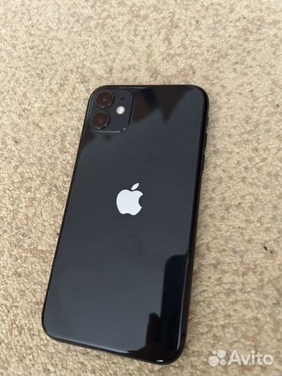 iPhone 11, 64 ГБ