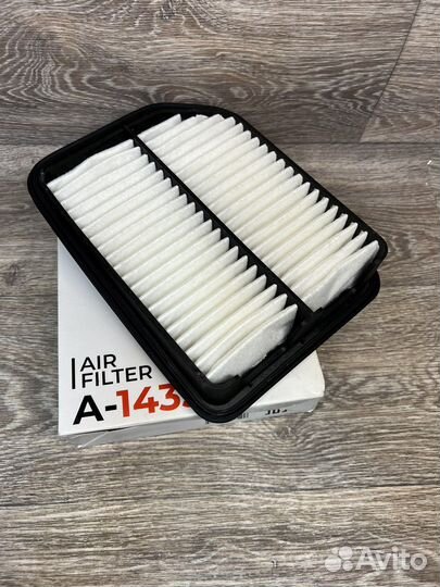 Фильтр воздушный Suzuki, 13780-65J00