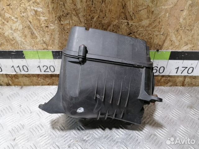 Корпус воздушного фильтра Volkswagen Passat b6 b6