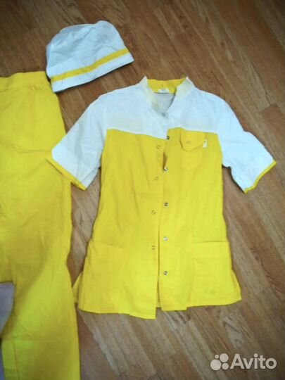 Медицинский костюм женский