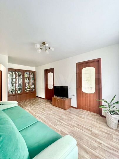 3-к. квартира, 50 м², 3/5 эт.