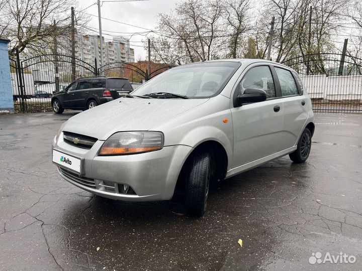 Chevrolet Aveo 1.2 МТ, 2004, битый, 197 000 км