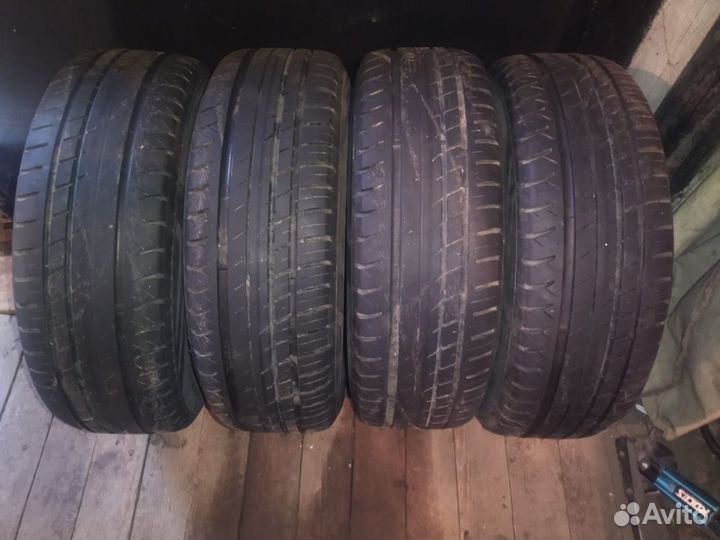 Viatti Strada Asimmetrico 195/65 R15