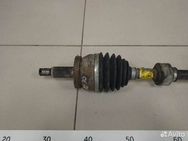 Привод левый передний Kia Sorento