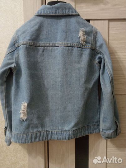 Джинсовая куртка