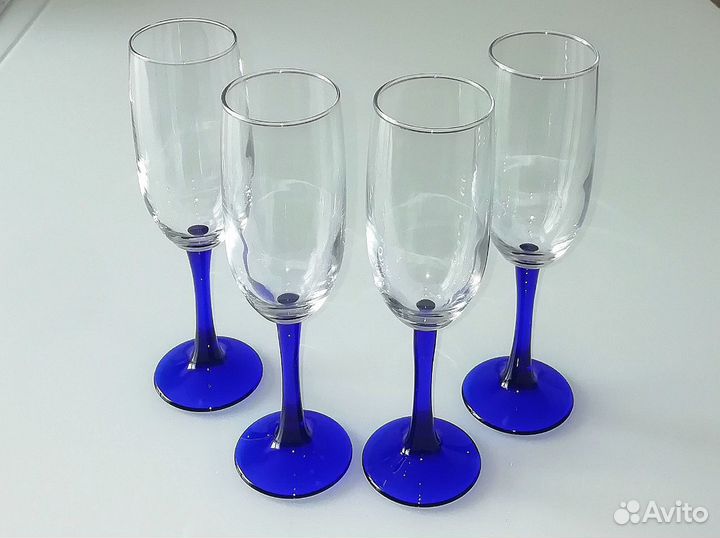 Новые бокалы для шампанского