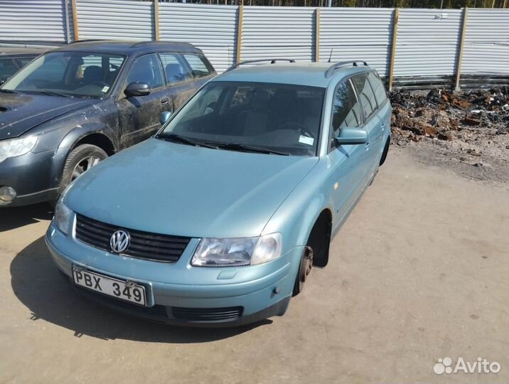 Фонарь задний правый volkswagen passat B5 1998