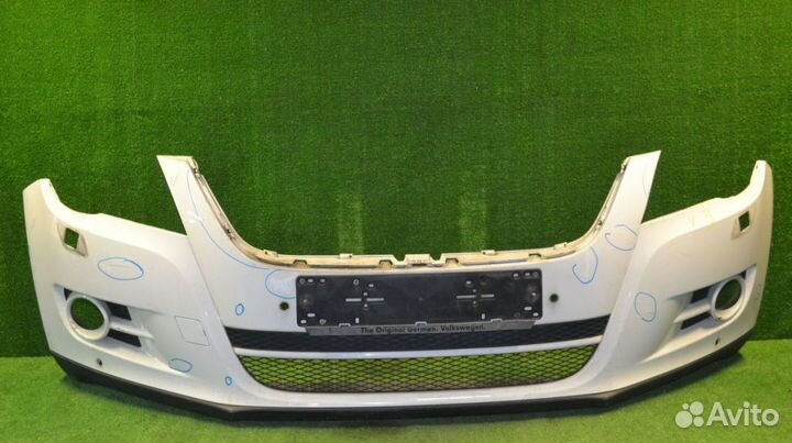 Бампер передний Audi / VW Тигуан 1