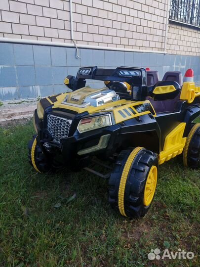 Детский электромобиль джип