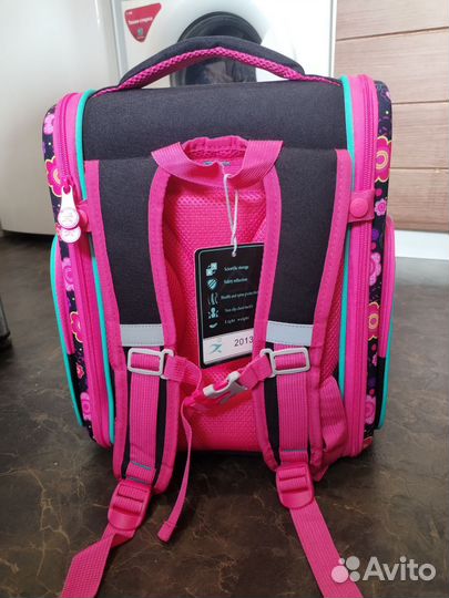 Рюкзак школьный новый для девочки