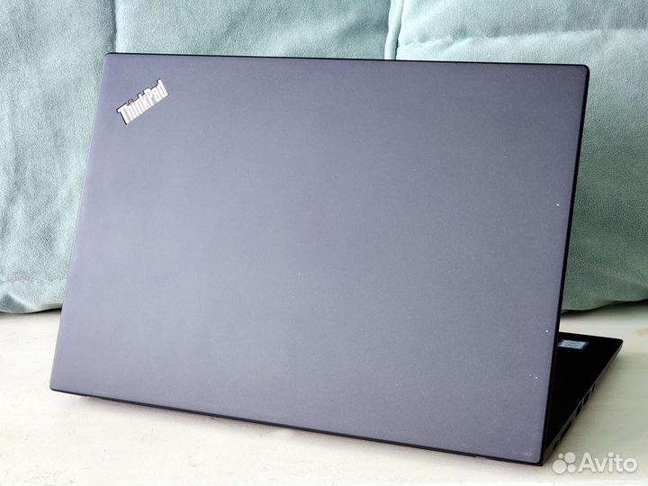 Удобный с Гарантией ThinkPad X390 13.3