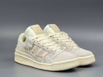 Кроссовки adidas forum