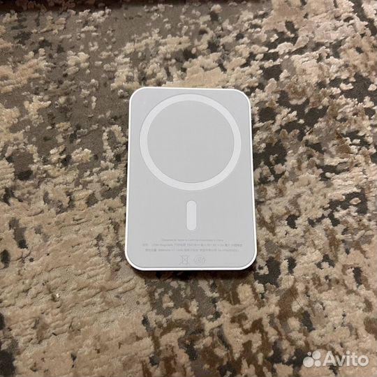 Magsafe battery pack