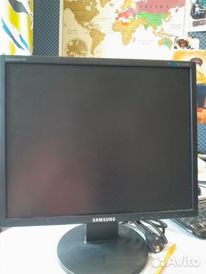 Монитор Samsung