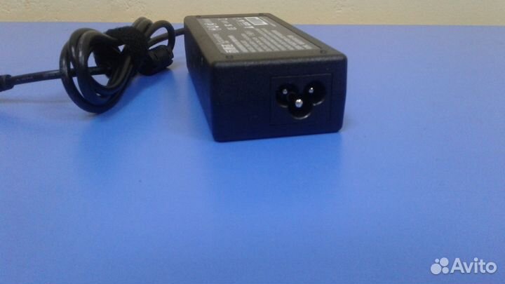 Блок питания для ноутбука asus 19V 3.42A 5.5 x 2.5