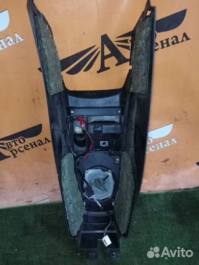 Консоль кпп Mitsubishi Lancer 1.3