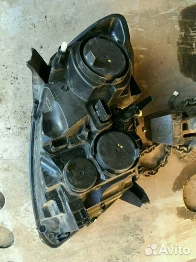 Фара Nissan Terrano new в сборе левая