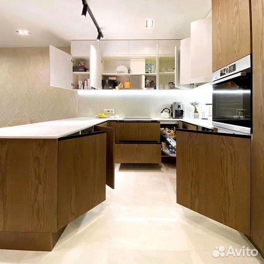 Кухонный гарнитур 